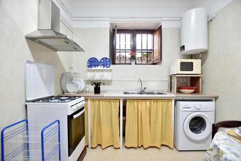 Foto 587025b8-81a0-43ee-a6e8-468adcd7a508. Alquiler casa adosada albaicin en Barrio de Albaicín Granada