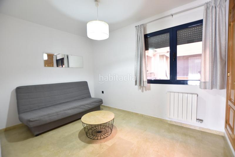 Foto 3a5b2938-3fe7-43cb-a7d4-0bbc535578ae. Alquiler piso junto estadio de la juventud en Angustias - Chana - Encina Granada