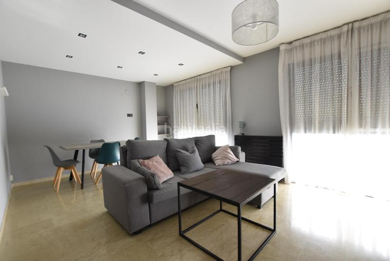 Foto 72d5666d-7146-43e2-8885-c3055f496aa5. Alquiler piso junto estadio de la juventud en Angustias - Chana - Encina Granada