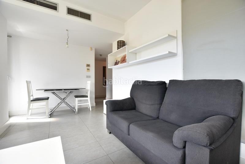 Foto 432acad2-89de-487a-b392-02f59d4f1701. Alquiler apartamento junto carrefour Campus de la Salud en Armilla