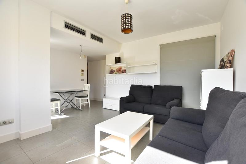 Foto 6fd02497-9006-4498-a0bc-8358459cc6f0. Lloguer apartament amb calefacció aparcament piscina terrassa a Armilla