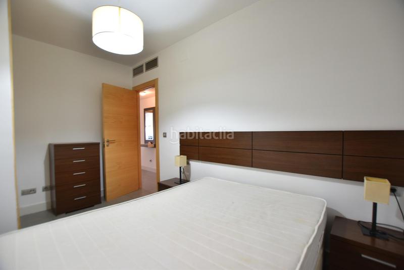 Foto 7523e07f-334f-4ea8-86d3-1fe67eb35855. Location appartement avec chauffage parking piscine terrasse dans Armilla