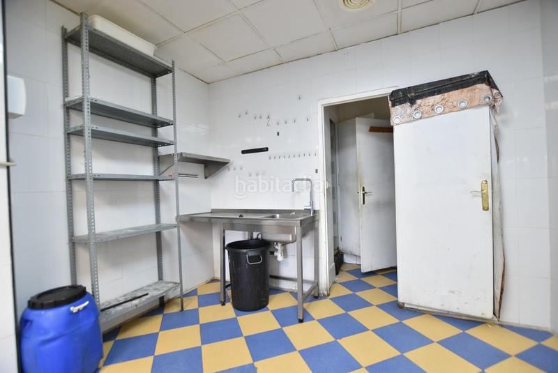 Foto 309b7104-7bd6-484e-9abc-b1e08703f54f. Alquiler local comercial gonzalo gallas en Camino de Ronda Granada