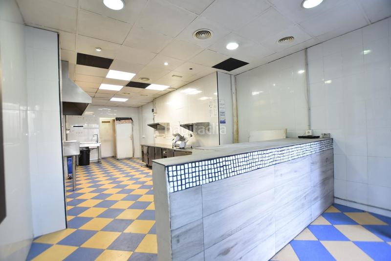 Foto 3109930c-5d89-422c-8c45-b71f478203fc. Miete geschäftsraum in Camino de Ronda Granada