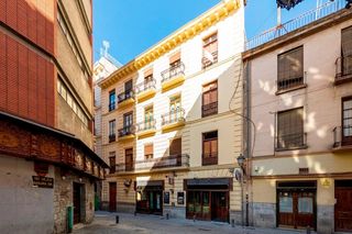 Lloguer Pis  Calle cetti meriem. Junto catedral