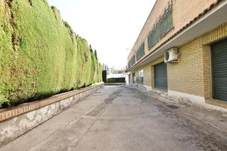 Affitto Capannone industriale  Calle beethoven. Calle beethoven