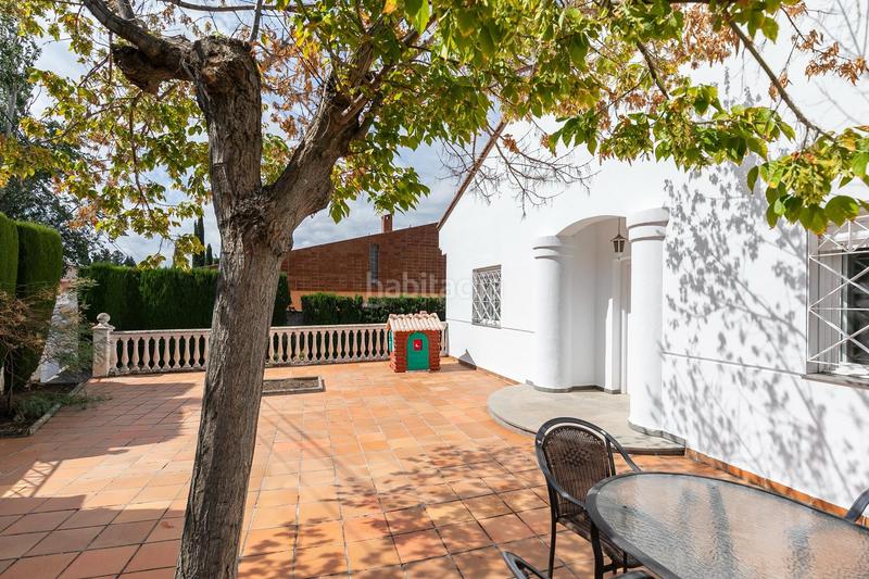 Foto 53bd48f0-d6ab-475f-9992-100b715e512d. Chalet espectacular chalet con piscina y vistas a la ciudad en Monachil