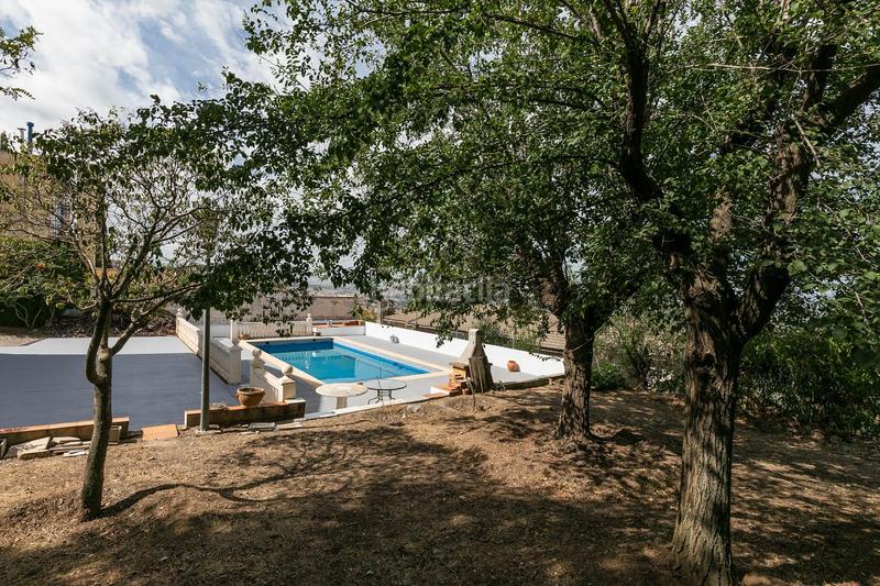 Foto 8385b998-9768-4e69-a9a6-6d0845b8ea16. Chalet espectacular chalet con piscina y vistas a la ciudad en Monachil