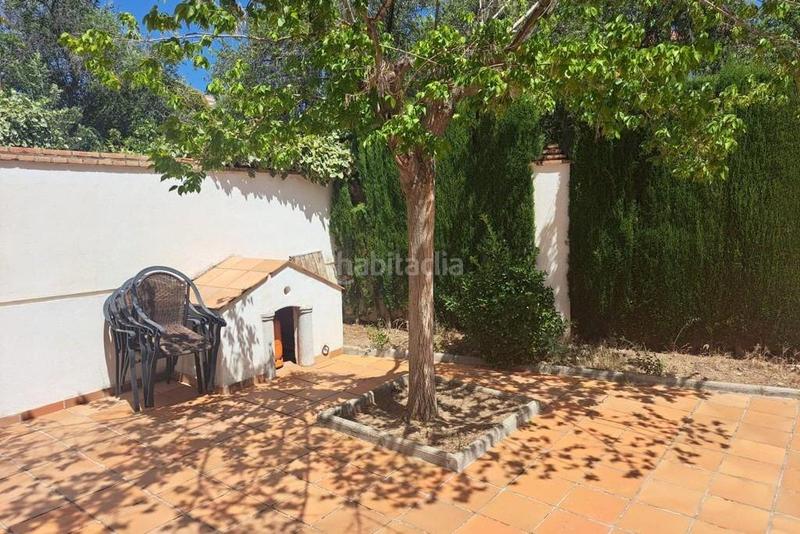 Foto b4095b7c-4523-4782-bd43-dc345da86ef7. Chalet espectacular chalet con piscina y vistas a la ciudad en Monachil