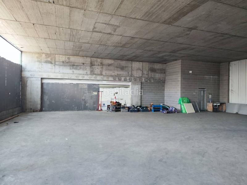 Foto 010ab8c4-529f-4d75-afd3-9c6cc013f09f. Affitto capannone industriale in Gràcia Sabadell