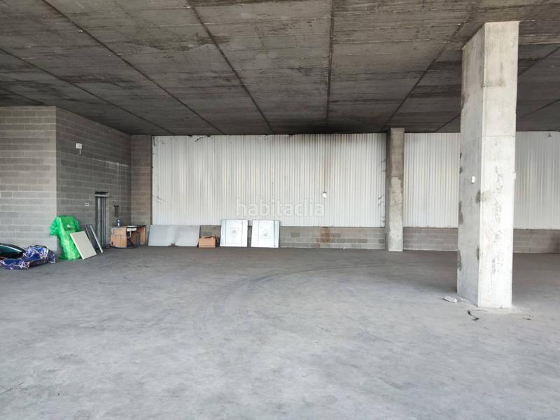 Foto 0edf12fd-2f1d-479f-b4f7-a51bc71c8d09. Affitto capannone industriale in Gràcia Sabadell