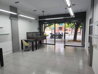 Lloguer Local Comercial a Les Arenes - La Grípia - Can Montllor. Local comercial en alquiler