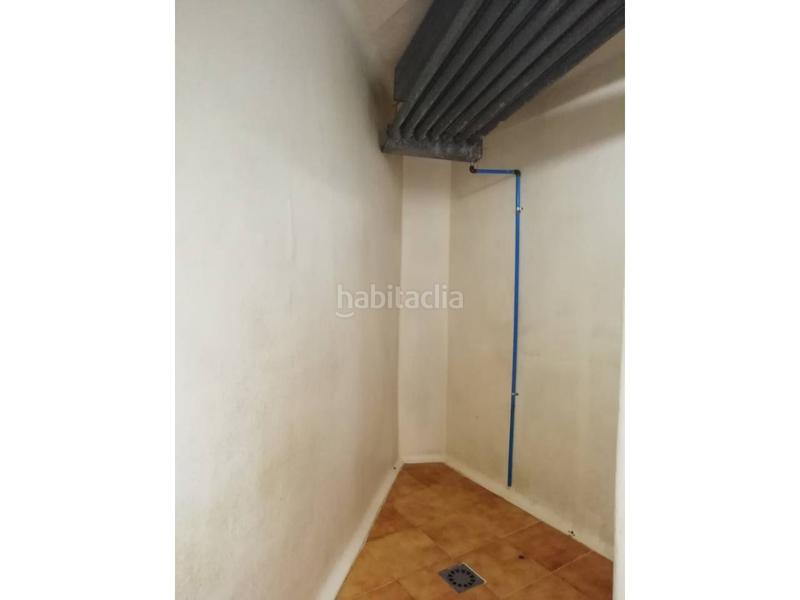 Foto 7cdd38b9-cb21-4116-a60a-5ad3dcd6e89a. Local comercial a Les Arenes - La Grípia - Can Montllor Terrassa