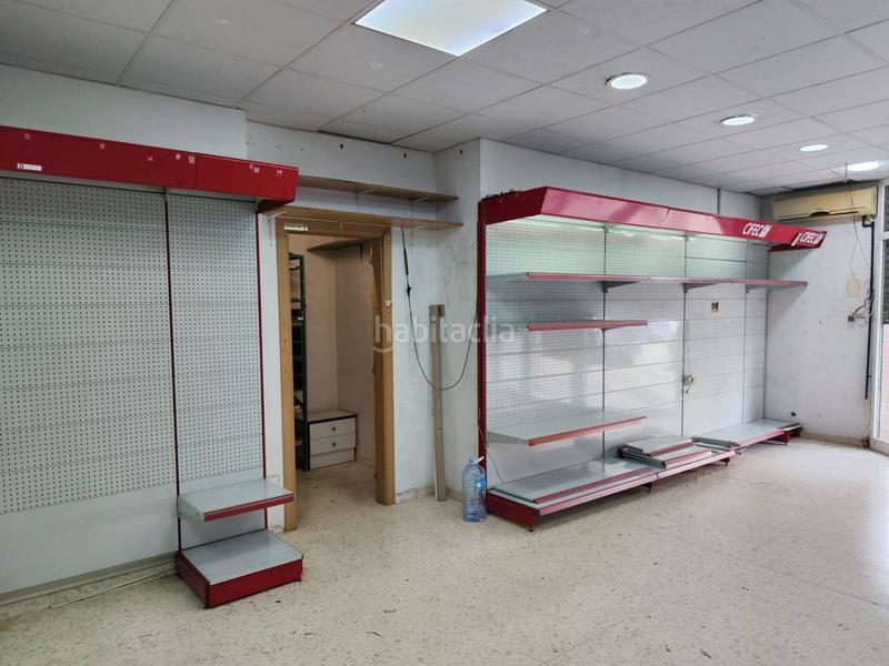 Foto f3bc0434-d230-4038-8d0d-2e7260bdf5c1. Lloguer local comercial a Les Arenes - La Grípia - Can Montllor Terrassa