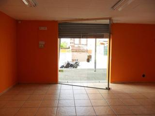 Business premise in Les Arenes - La Grípia - Can Montllor