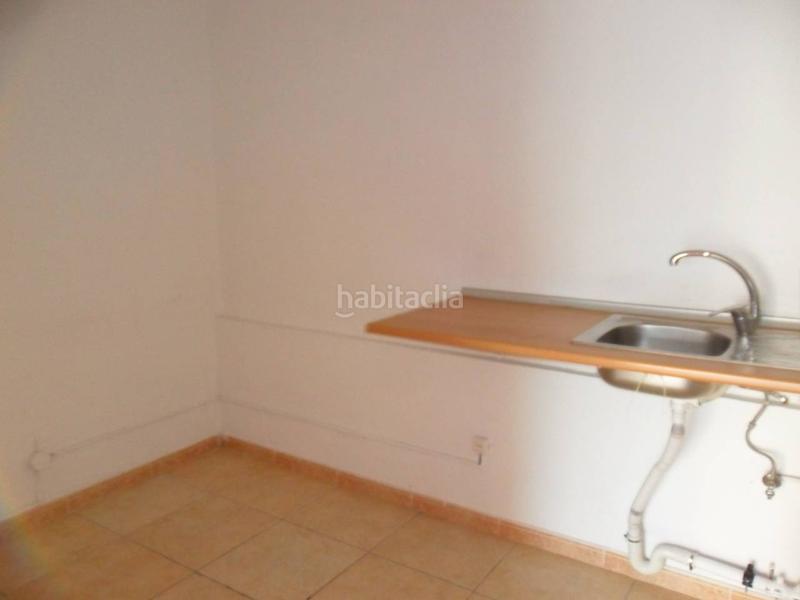 Foto 71e4dd7b-7d8a-4732-9906-589094e292b3. Lloguer local comercial a Les Arenes - La Grípia - Can Montllor Terrassa