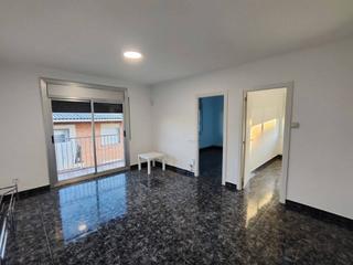 Location Appartement à Les Arenes - La Grípia - Can Montllor. Piso en alquiler en la gripia
