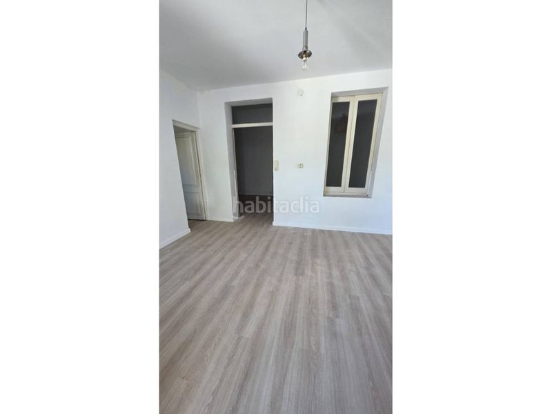 Foto f2836652-5cc6-4d48-a817-2ad12b4047a9. Casa a Can Palet Terrassa