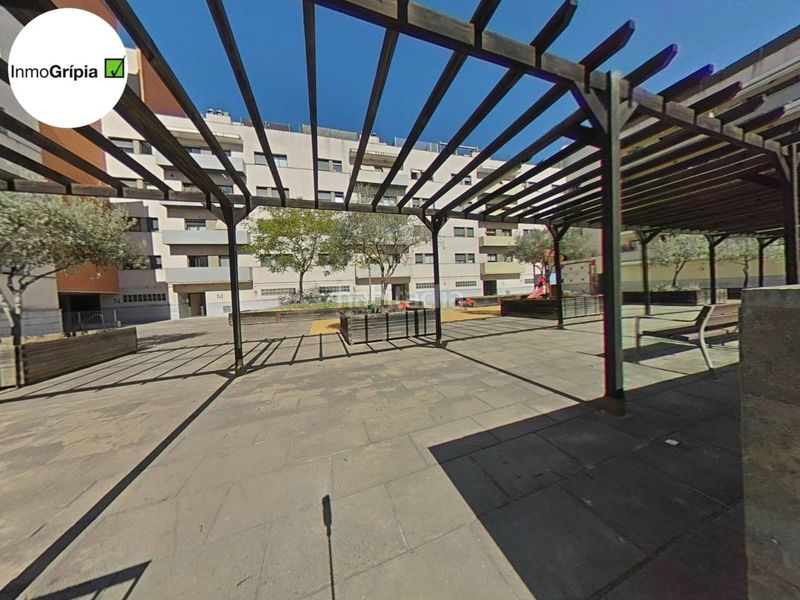 Foto aefa5498-8647-4781-bb5d-819fd8fda8d8. Pis amb calefacció aparcament a Les Arenes - La Grípia - Can Montllor Terrassa