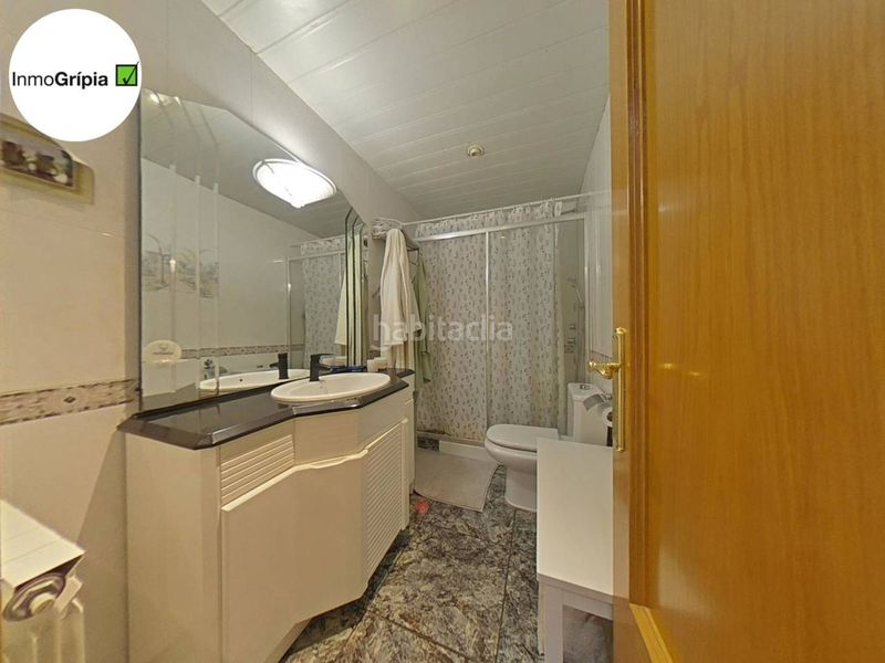 Foto 4e602d7b-74aa-4243-b83a-daff624fa28c. Casa amb calefacció aparcament piscina a Les Arenes - La Grípia - Can Montllor Terrassa