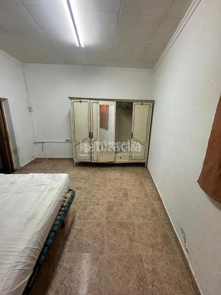 Foto 25bfebc8-1e26-45a3-a911-1c4d1599eb89. Local comercial  en venta en Roquetes Barcelona