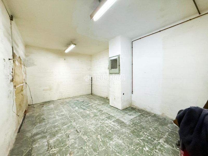 Foto a2634691-6cf7-4b9c-bc92-9a4f4a315ec5. Local comercial a Roquetes Barcelona
