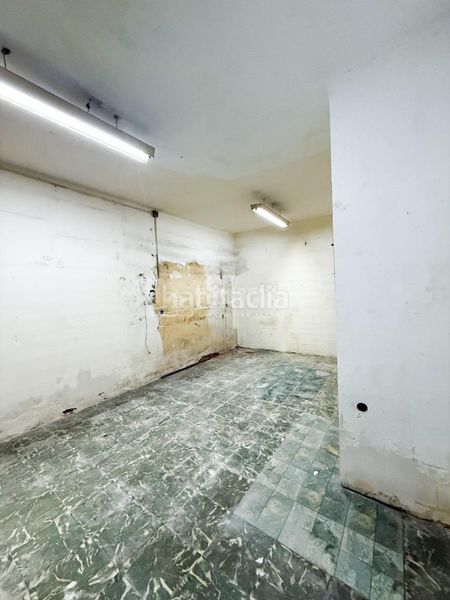 Foto e75103d0-a555-4566-95a4-d5fc4b244431. Local comercial a Roquetes Barcelona