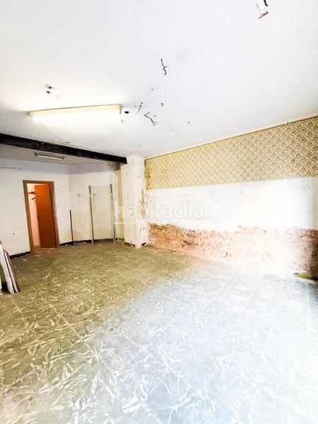 Foto b5be705e-6ddc-4786-8aa5-d22ba8288b06. Local comercial  en venta en Roquetes Barcelona
