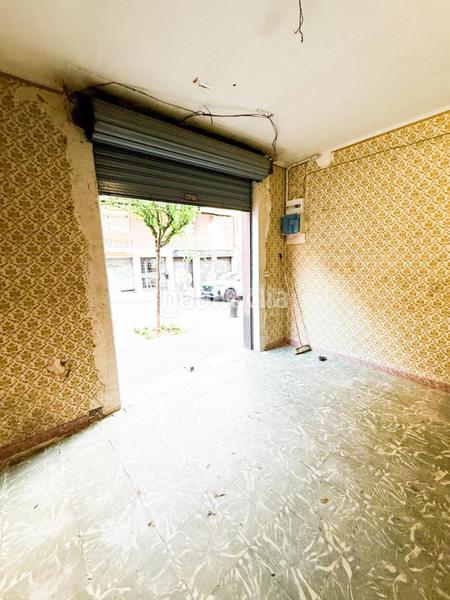Foto d0677bb9-5001-42a0-a6d8-931f6933bd4a. Local comercial  en venta en Roquetes Barcelona