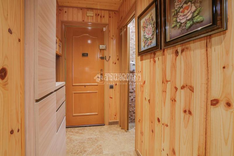 Foto 08d48d77-d0e5-4ace-968e-8c4eff480896. Dúplex amb calefacció a Roquetes Barcelona