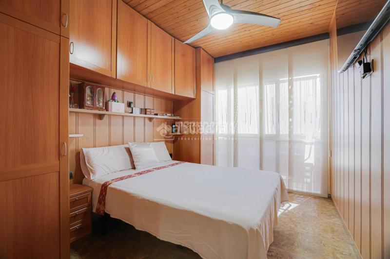 Foto 192ae956-8491-4bf2-acba-fd0233c693dc. Dúplex amb calefacció a Roquetes Barcelona