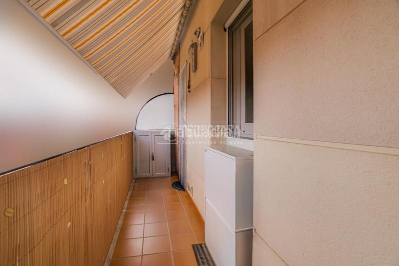 Foto 5c9cf585-9891-4d3d-9de9-31c7c3e1fcb7. Dúplex amb calefacció a Roquetes Barcelona