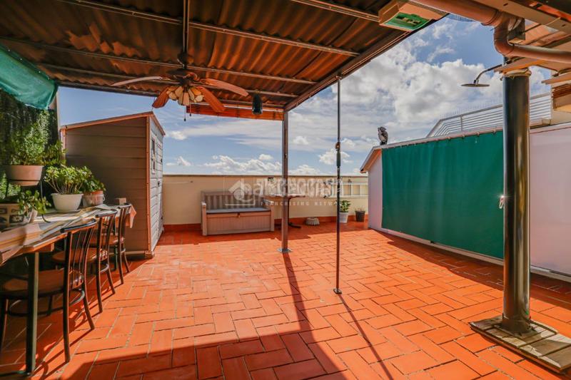 Foto 64a5aede-aeb7-49c7-9cf9-d9da17c5b6b6. Dúplex amb calefacció a Roquetes Barcelona