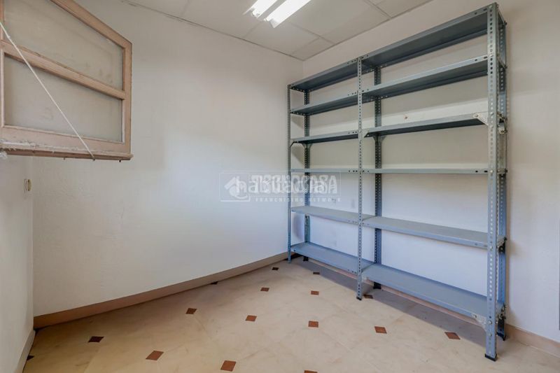 Foto bd83f7a8-3ce2-4c5b-b658-6bfefa2c25d9. Casa a Torre Baró Barcelona
