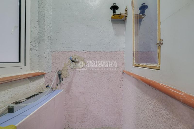 Foto 5ac6afa7-6923-496d-b0df-88ece072eb7c. Pis a Roquetes Barcelona