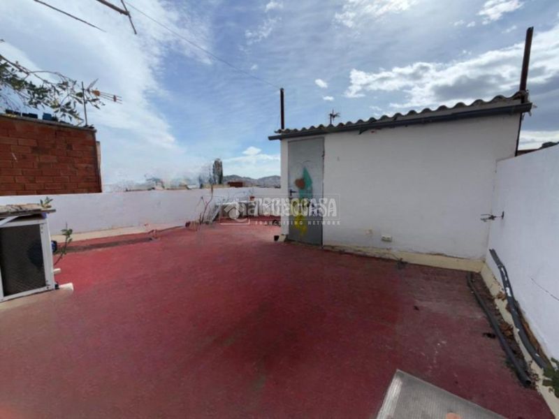 Foto 0122e712-ab66-4621-9e6c-dd997ed5babf. Casa a Roquetes Barcelona
