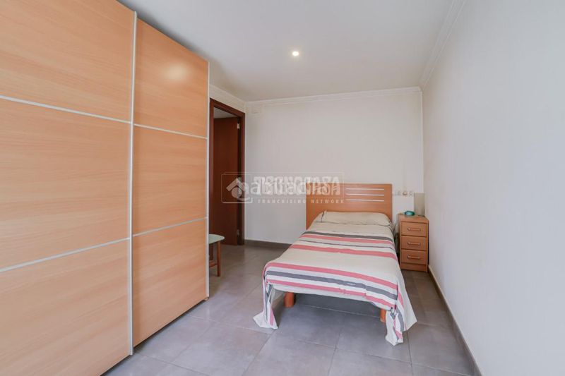 Foto 12ca9700-487a-48a5-8af6-9ce550d2ff5e. Pis a Roquetes Barcelona