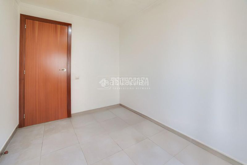 Foto 53379a89-f24a-4014-96cb-0d3af96c3173. Pis a Roquetes Barcelona