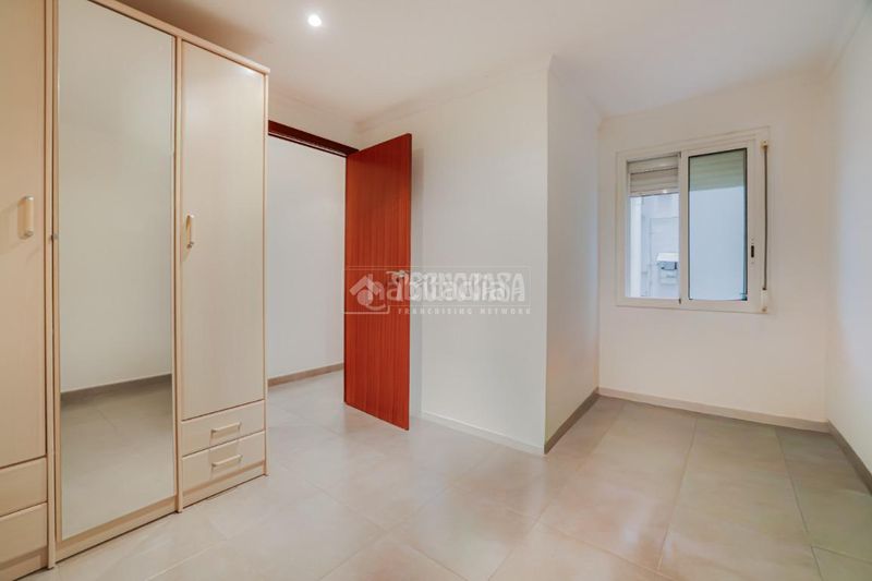 Foto b1e07411-b5cf-4447-ba05-bed97d2c920d. Pis a Roquetes Barcelona