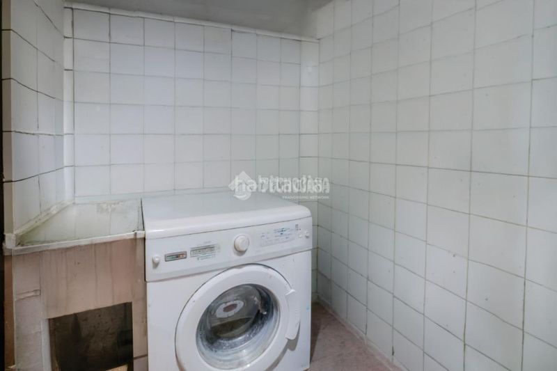 Foto 2f583421-ac01-4161-9fa2-d6eff4edf4b9. Pis a Roquetes Barcelona