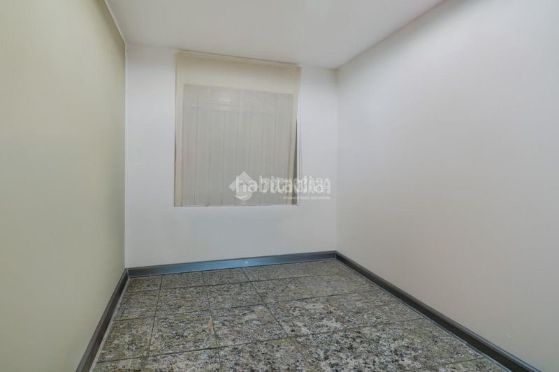Foto c7cc0e98-5680-430d-96e5-346c0cd6b358. Pis a Roquetes Barcelona