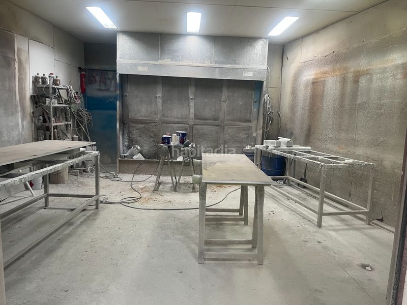 Foto 60fc29a3-aebd-40c9-a2b1-0eb8b7247396. Local commercial avec chauffage dans Torre - Sana Terrassa