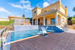 Xalet  Carrer modeguera. Espectacular chalet en venta a 5 minutos de la playa