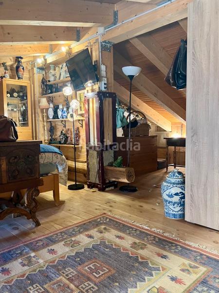 Foto b8a7079b-dc1c-445d-bc3e-ee51c4994d16. Dúplex amb calefacció a Sant Joan les Fonts