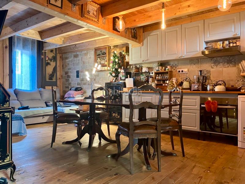 Foto c9ffae5e-556c-44b0-b7d3-7e4ea839992c. Dúplex amb calefacció a Sant Joan les Fonts