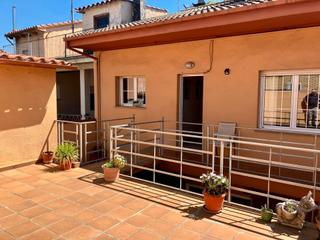 Xalet  Carrer puig-roig. Oportunidad única en olot