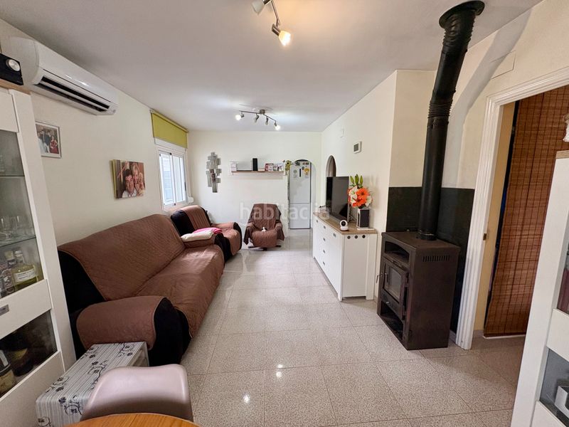 Foto 7207b185-ce2c-42c2-9dde-8f1f2b569361. Casa amb xemeneia a Puigmal - Mas Nou Empuriabrava
