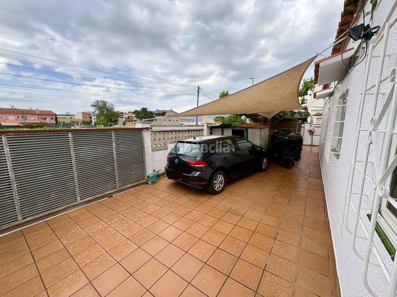 Foto a295d095-7a38-4f25-8ae0-5e39a12a6e91. Casa amb xemeneia a Puigmal - Mas Nou Empuriabrava
