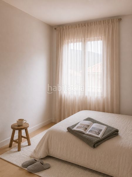 Foto f49c0da6-7a1c-4f02-9ec0-85af517f75bf. Pis a Sant Joan les Fonts