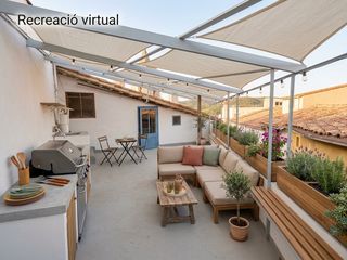 Reihenhaus  Plaça església. Casa per reformar al centre del poble
